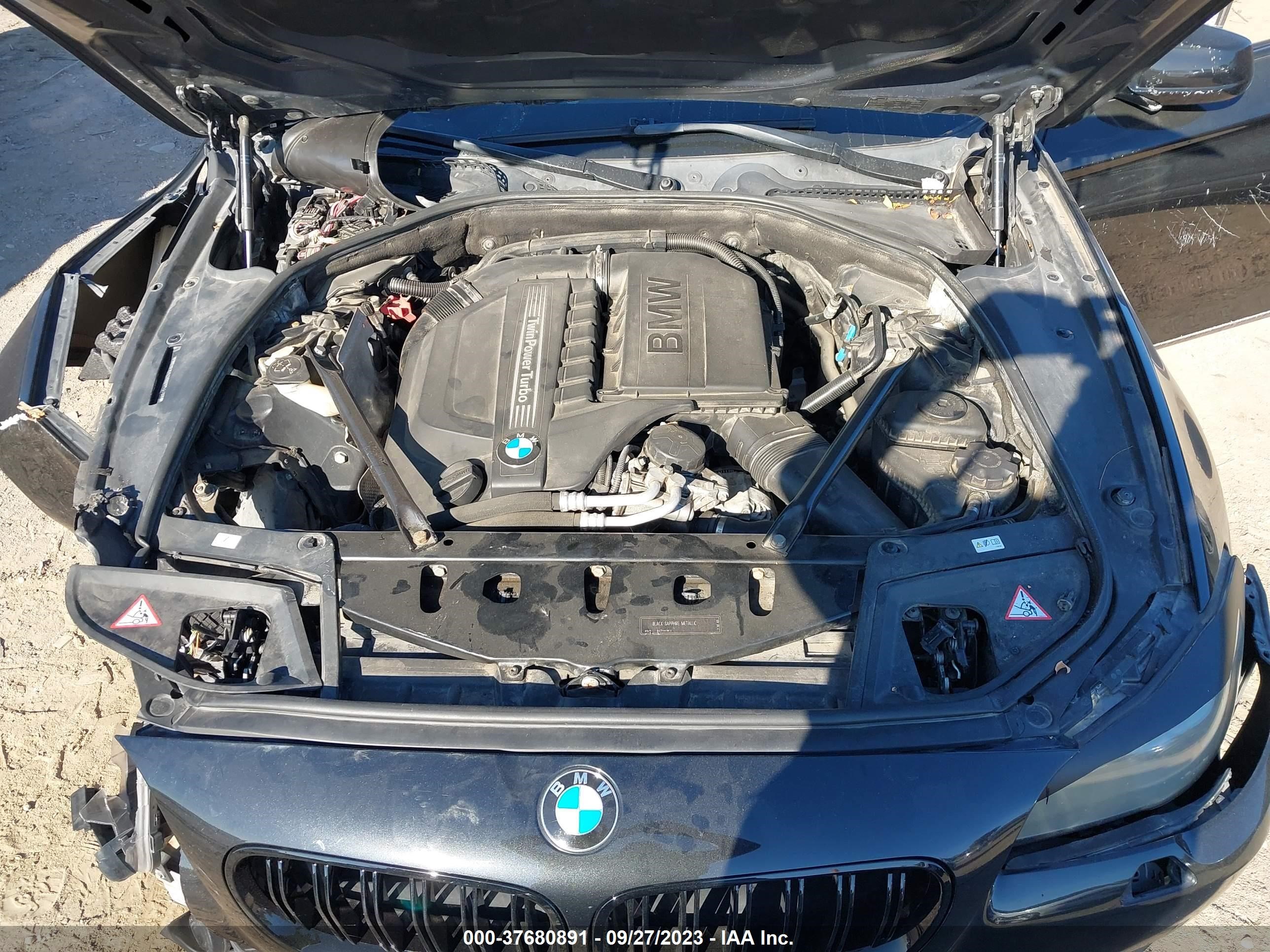 Photo 9 VIN: WBAFU7C58BDU53788 - BMW 5ER 