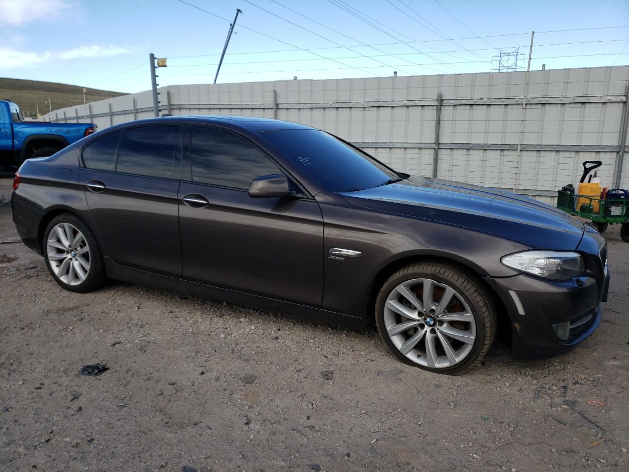 Photo 3 VIN: WBAFU7C58CDU65666 - BMW 5ER 