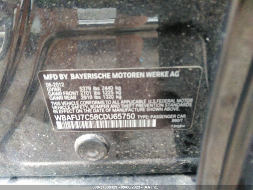 Photo 8 VIN: WBAFU7C58CDU65750 - BMW 5ER 