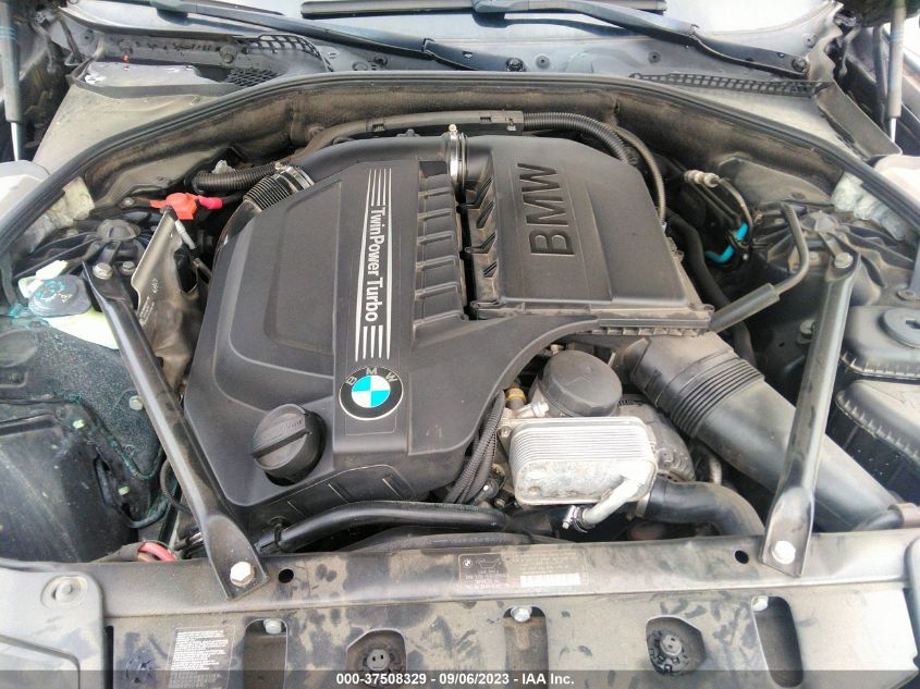 Photo 9 VIN: WBAFU7C58CDU65750 - BMW 5ER 