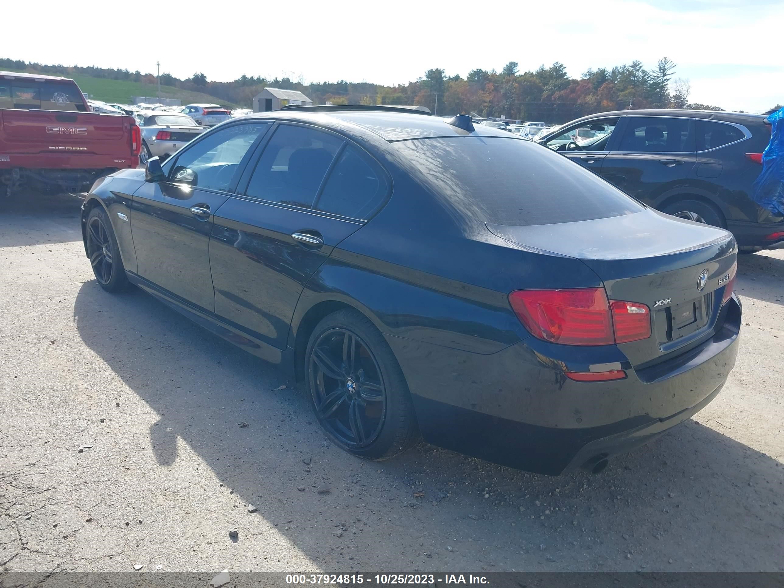 Photo 2 VIN: WBAFU7C58DDU74983 - BMW 5ER 