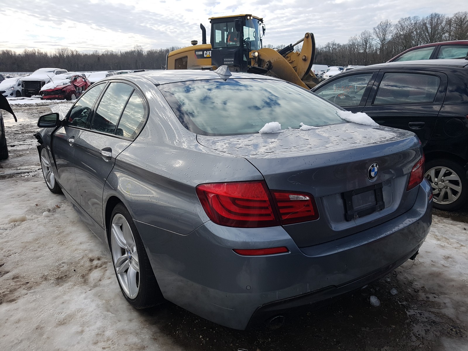 Photo 2 VIN: WBAFU7C59BC873940 - BMW 535 XI 