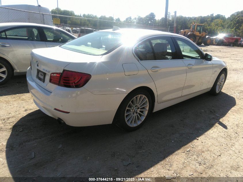 Photo 3 VIN: WBAFU7C59CDU65451 - BMW 5ER 