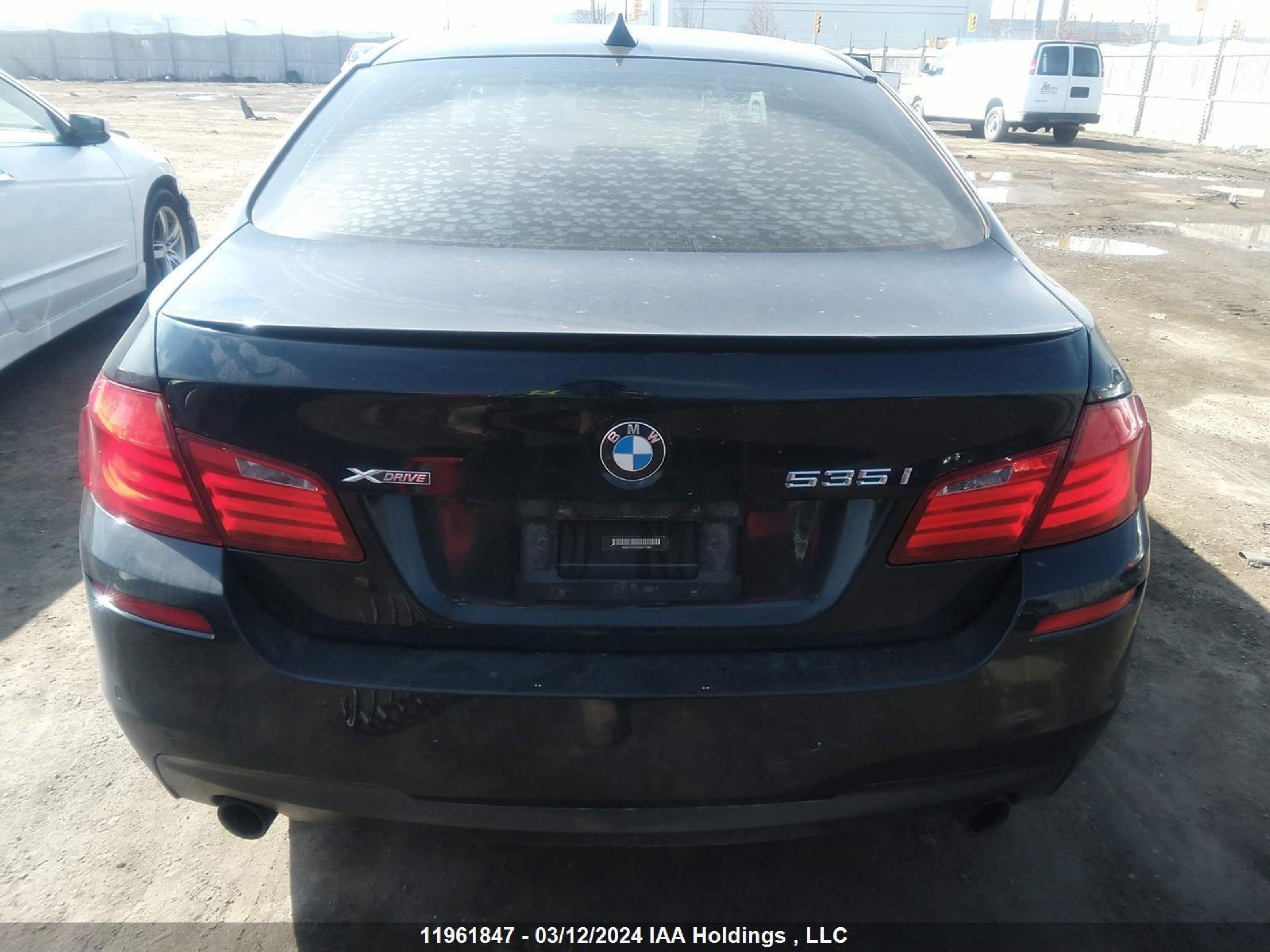 Photo 15 VIN: WBAFU7C59DDU71686 - BMW 5ER 