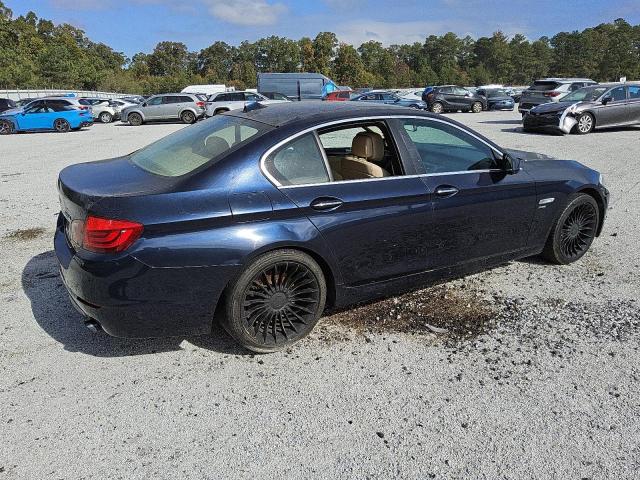 Photo 2 VIN: WBAFU7C5XBC872845 - BMW 535 XI 