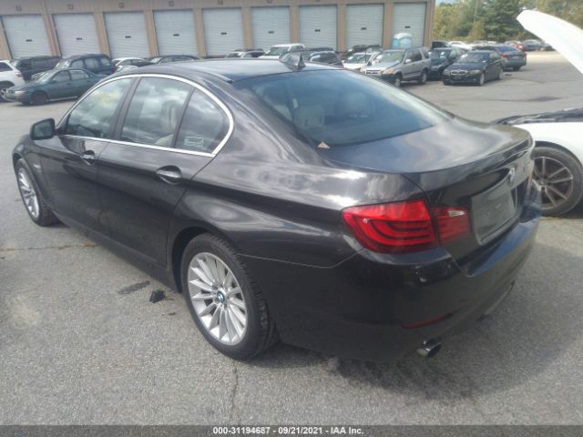 Photo 2 VIN: WBAFU7C5XBC877673 - BMW 5 SERIES 