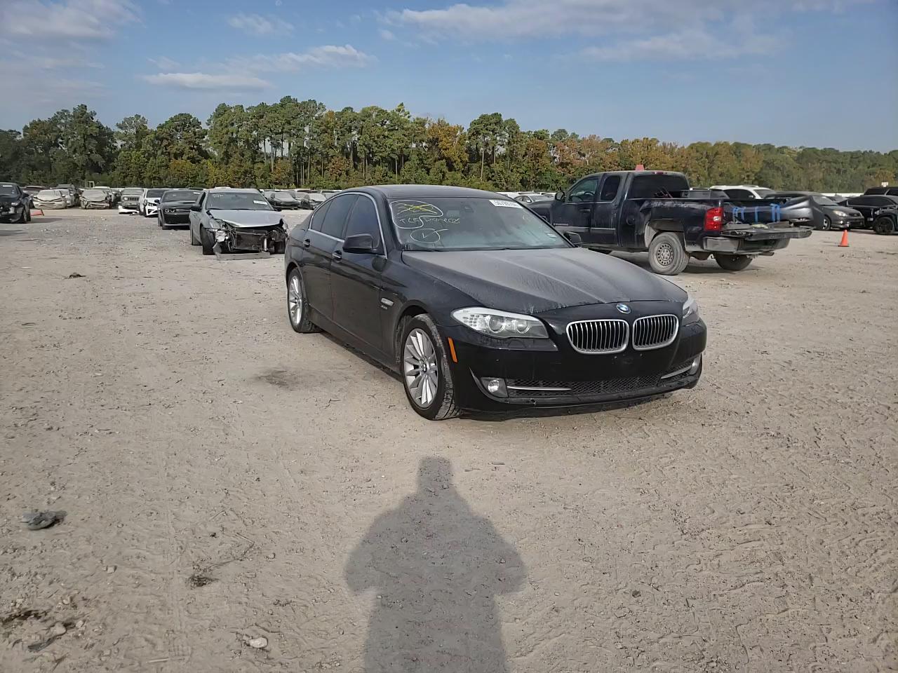 Photo 10 VIN: WBAFU7C5XCDU60193 - BMW 535XI 