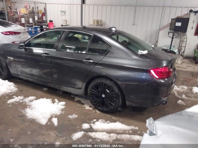 Photo 2 VIN: WBAFU7C5XCDU65748 - BMW 535I 