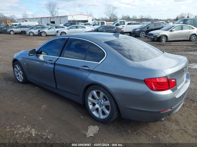 Photo 2 VIN: WBAFU9C50BC278311 - BMW 550I 