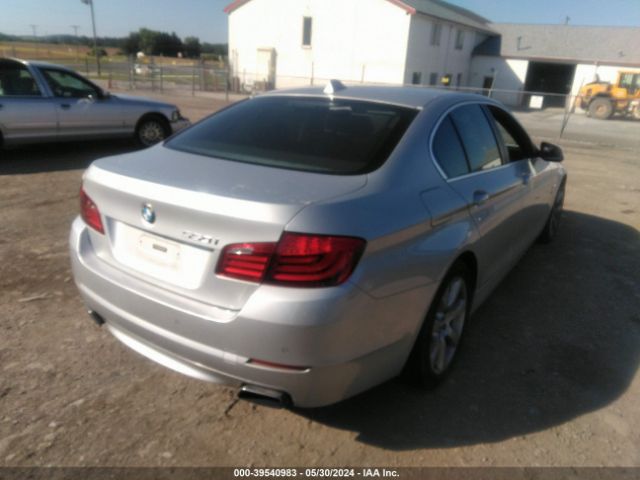 Photo 3 VIN: WBAFU9C50CC788143 - BMW 550I 