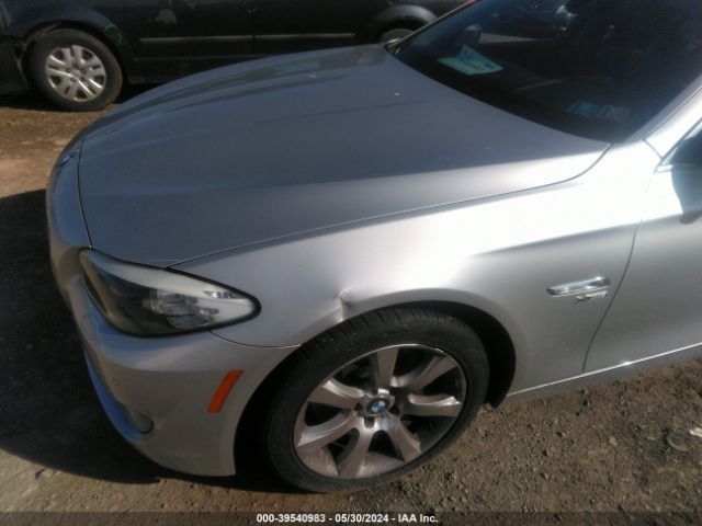 Photo 5 VIN: WBAFU9C50CC788143 - BMW 550I 