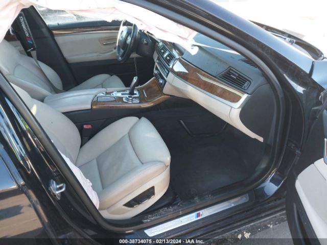 Photo 4 VIN: WBAFU9C51BC785749 - BMW 550I 