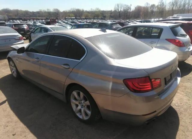 Photo 2 VIN: WBAFU9C52BC783332 - BMW 550I 