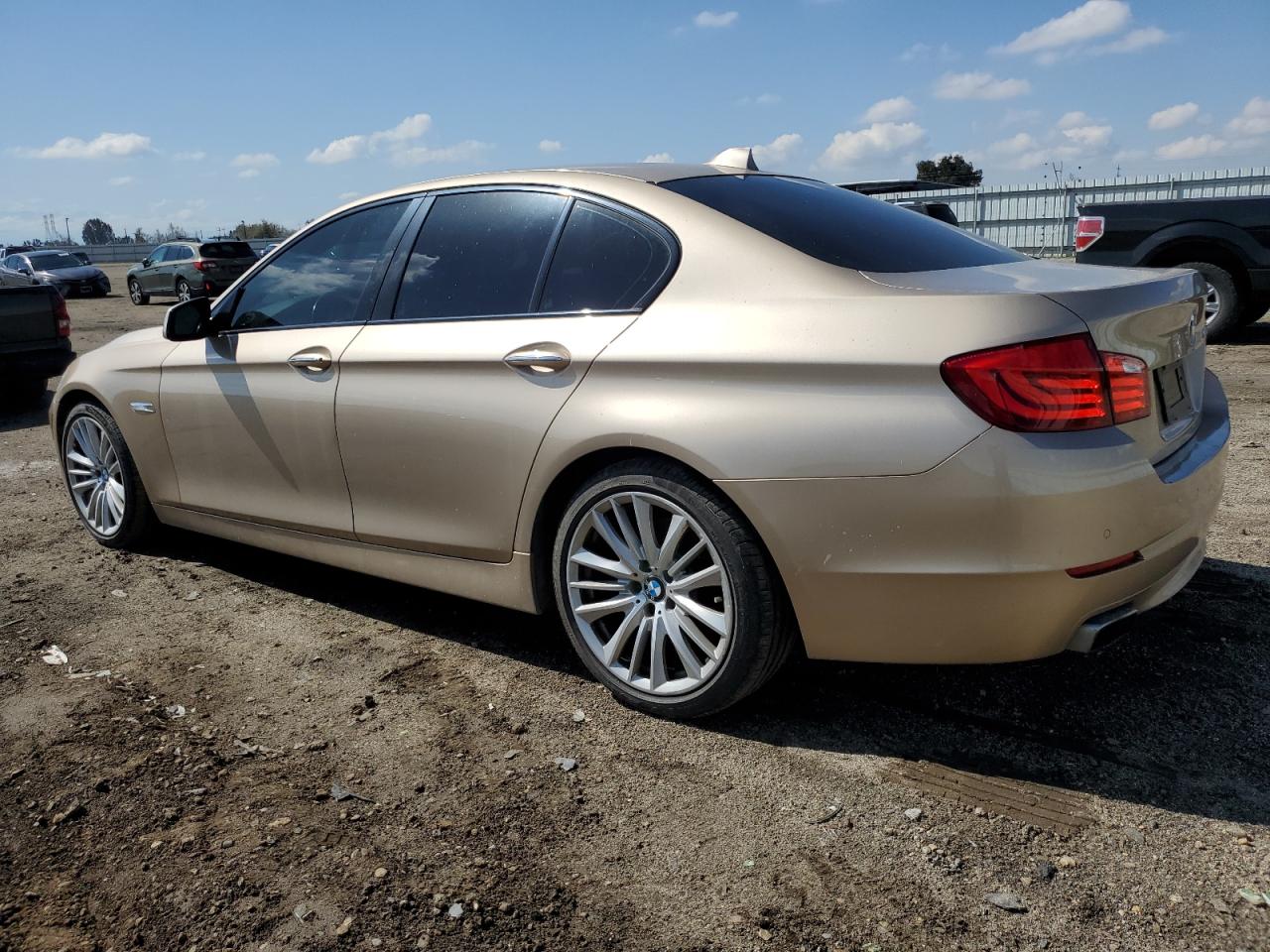 Photo 1 VIN: WBAFU9C52BC786456 - BMW 5ER 