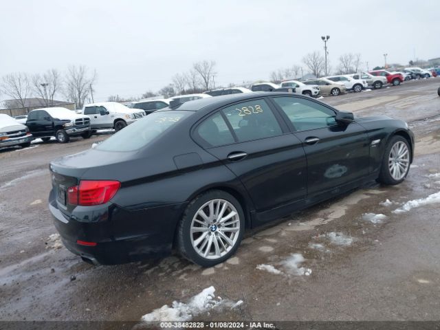 Photo 3 VIN: WBAFU9C52CC787432 - BMW 550I 