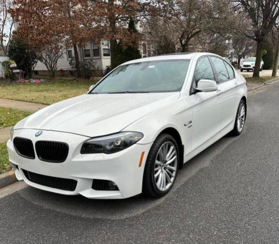 Photo 0 VIN: WBAFU9C52CC787852 - BMW 550I 