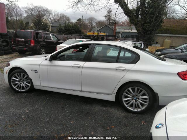 Photo 5 VIN: WBAFU9C52CC787852 - BMW 550I 