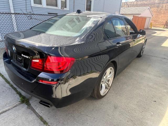 Photo 3 VIN: WBAFU9C54CC787545 - BMW 550 XI 