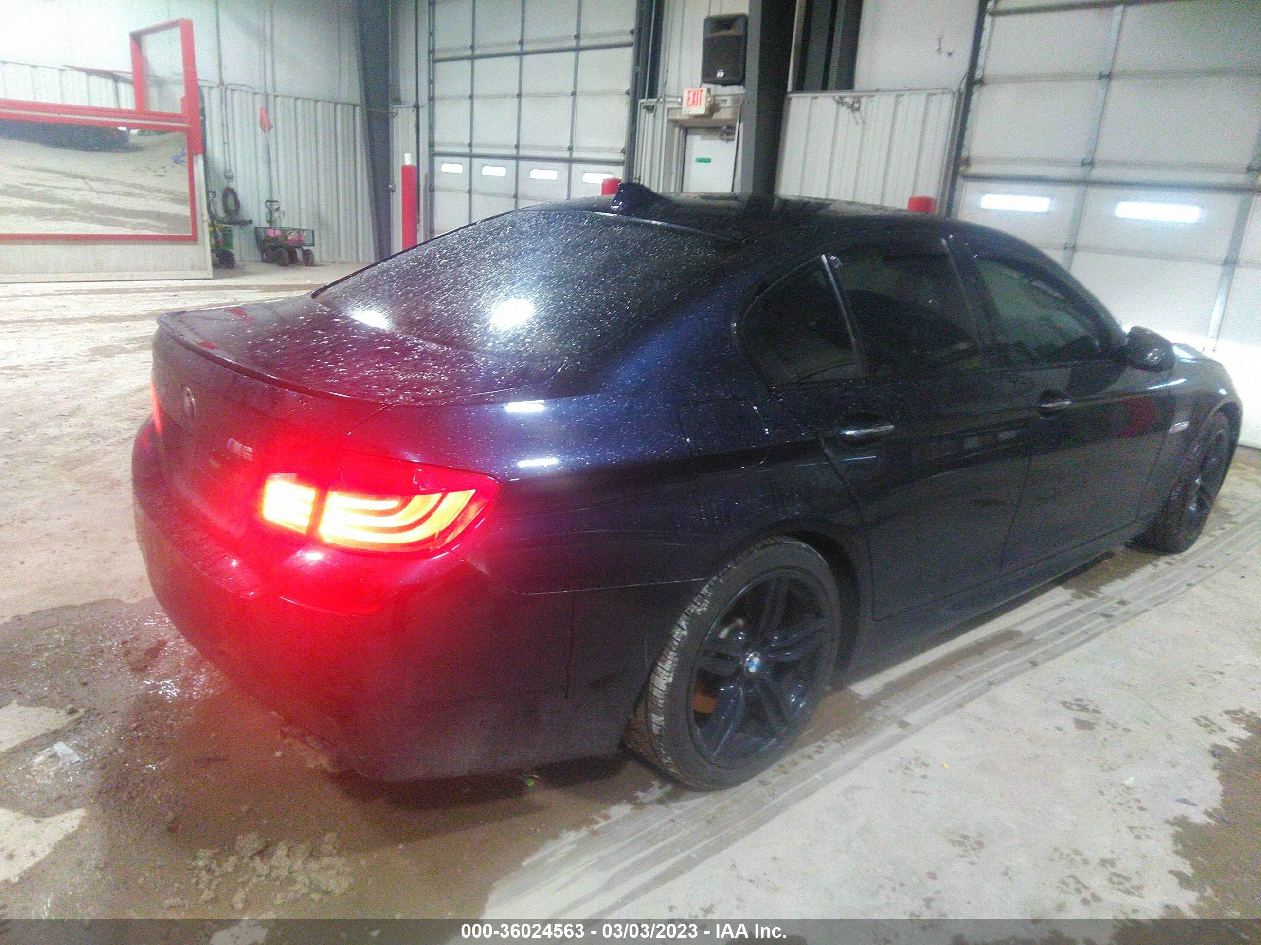 Photo 3 VIN: WBAFU9C55DDY70915 - BMW 5ER 