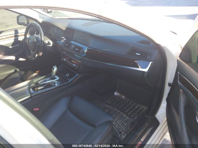 Photo 4 VIN: WBAFU9C56BC783947 - BMW 550I 