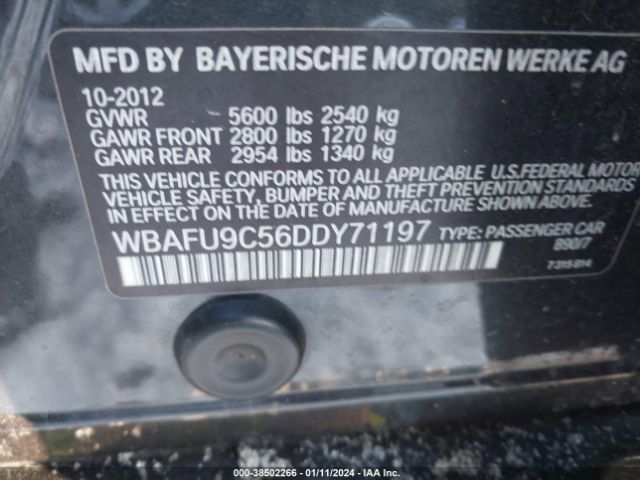 Photo 8 VIN: WBAFU9C56DDY71197 - BMW 550I 