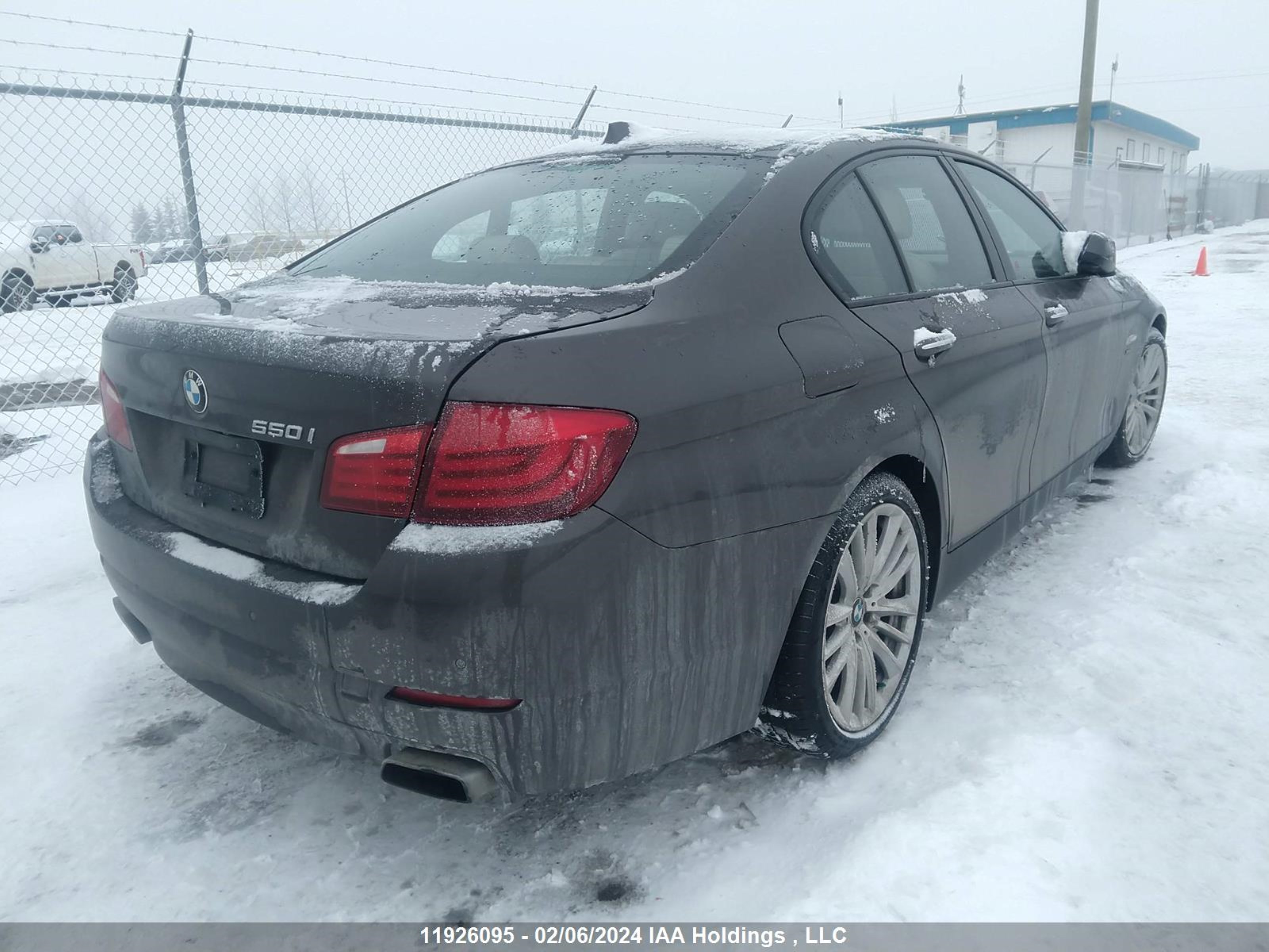 Photo 3 VIN: WBAFU9C57CC787135 - BMW 5ER 