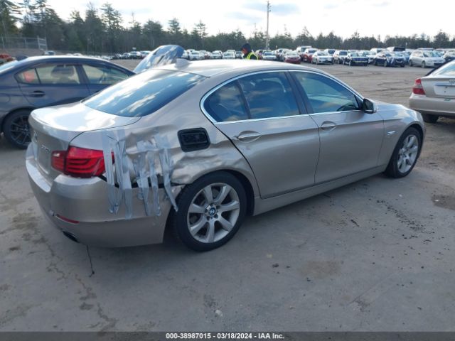 Photo 3 VIN: WBAFU9C5XCC787064 - BMW 550I 