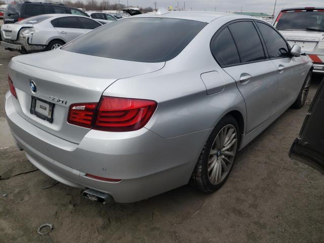 Photo 2 VIN: WBAFU9C5XCDY70102 - BMW 550 XI 