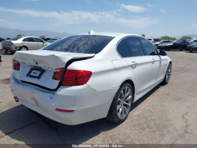 Photo 3 VIN: WBAFV3C55GD687352 - BMW 535D 