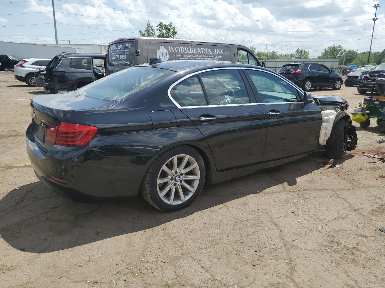 Photo 2 VIN: WBAFV3C56ED686014 - BMW 5ER 