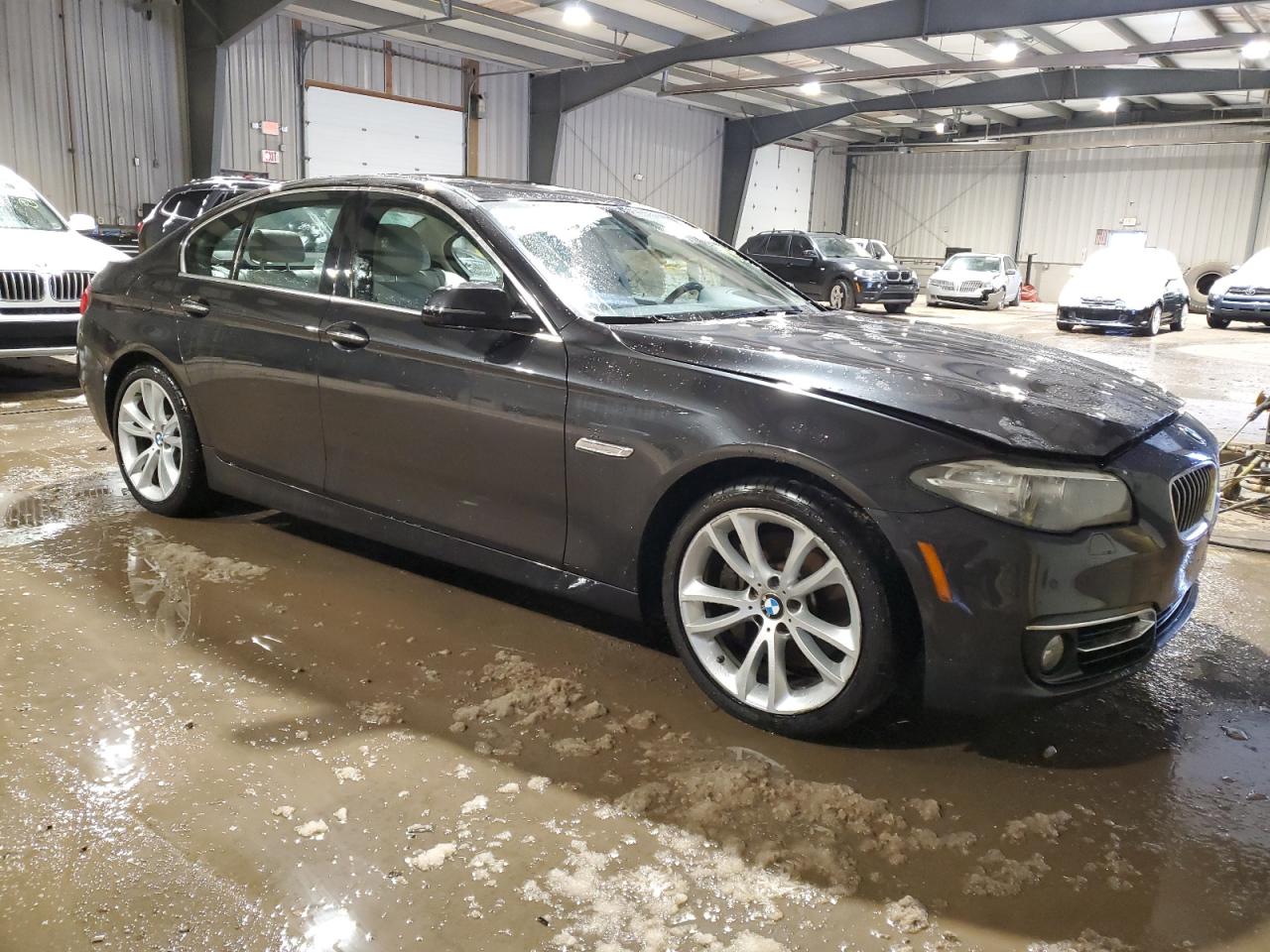 Photo 3 VIN: WBAFV3C58ED685124 - BMW 5ER 