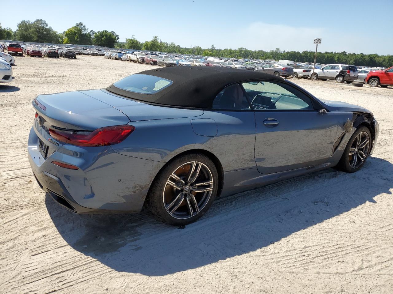 Photo 2 VIN: WBAFY4C0XNCJ88275 - BMW M8 