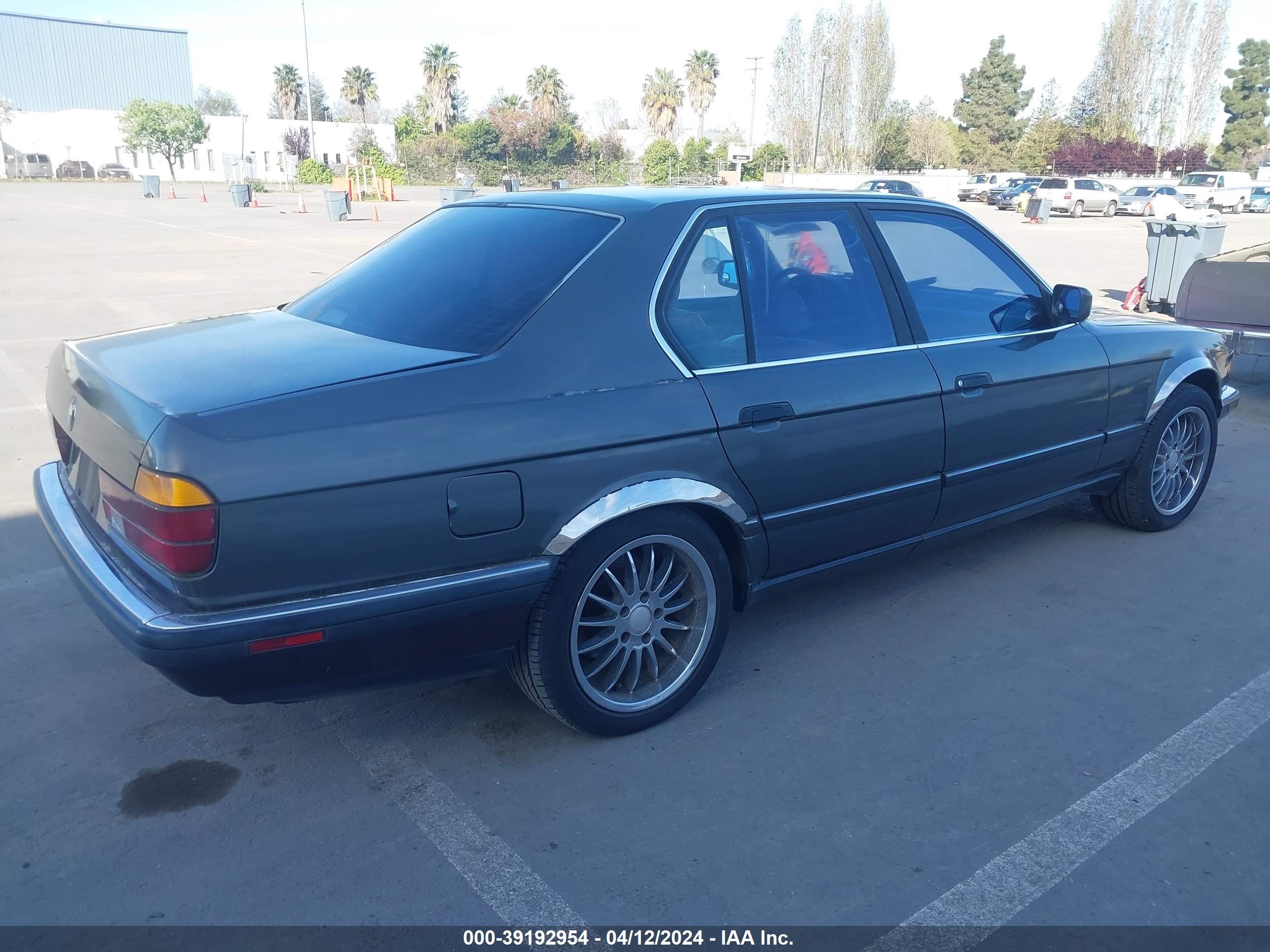 Photo 3 VIN: WBAGB4314J3203135 - BMW 7ER 