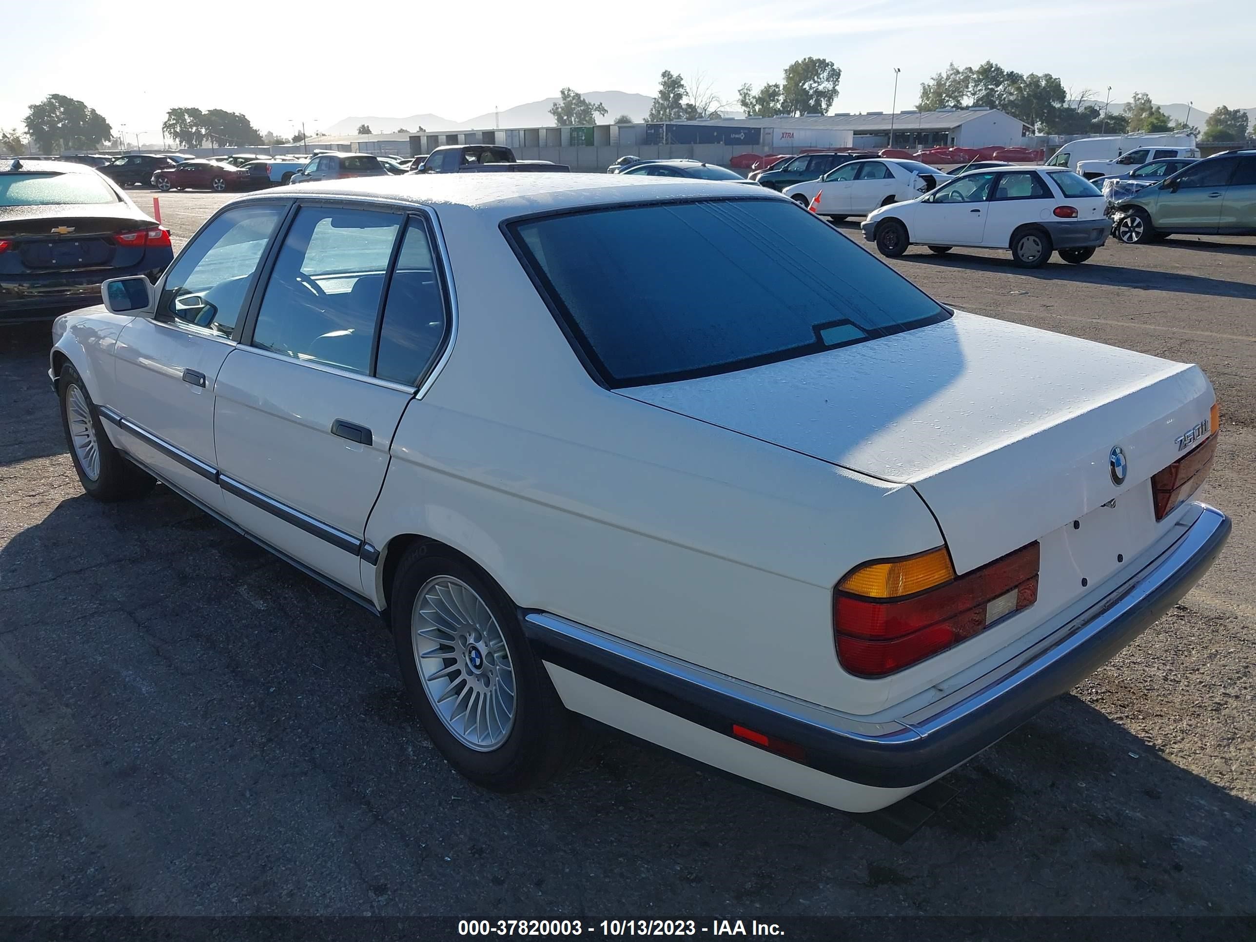 Photo 2 VIN: WBAGC8310K3056608 - BMW 7ER 