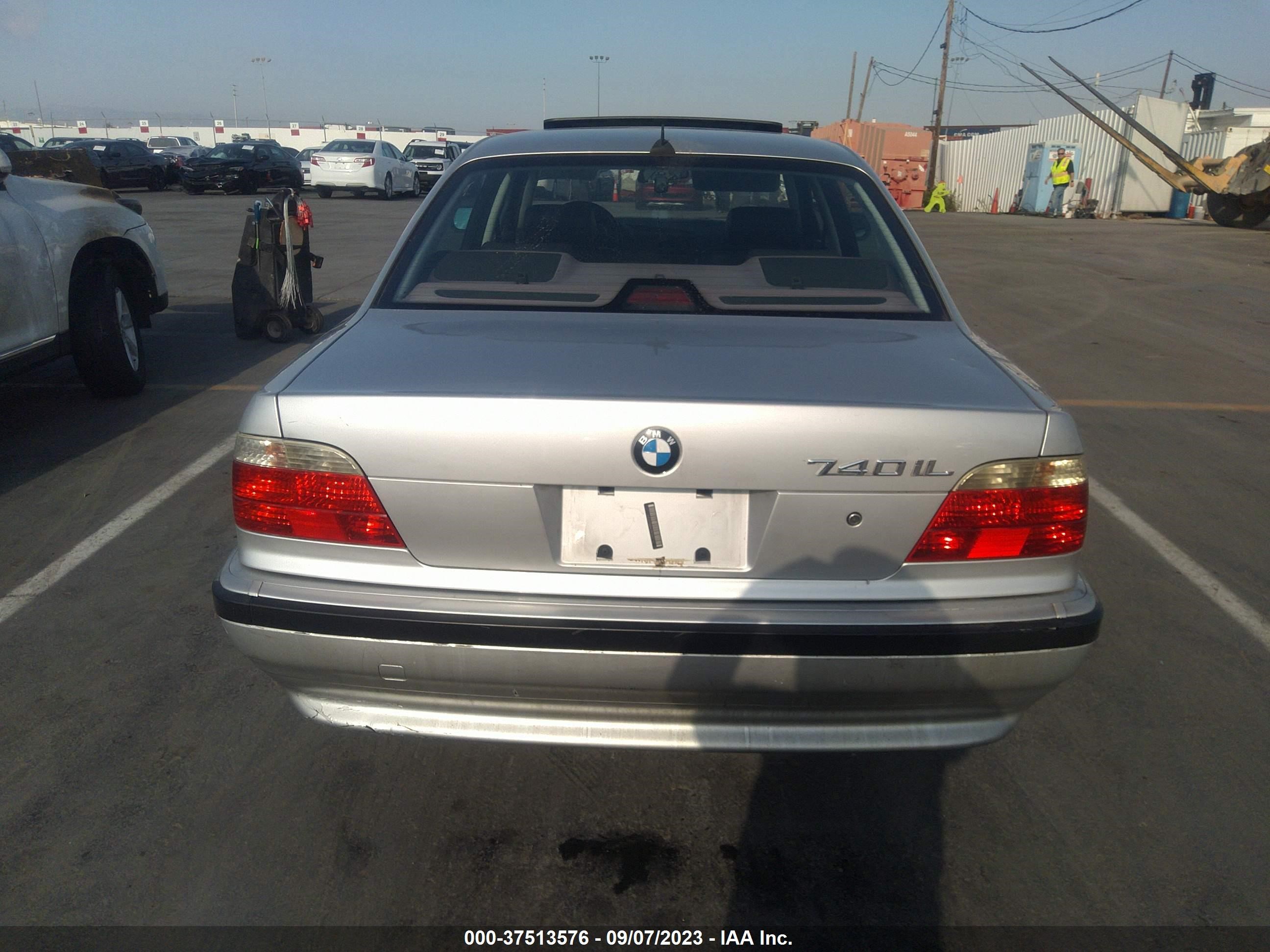 Photo 15 VIN: WBAGH83481DP23171 - BMW 7ER 