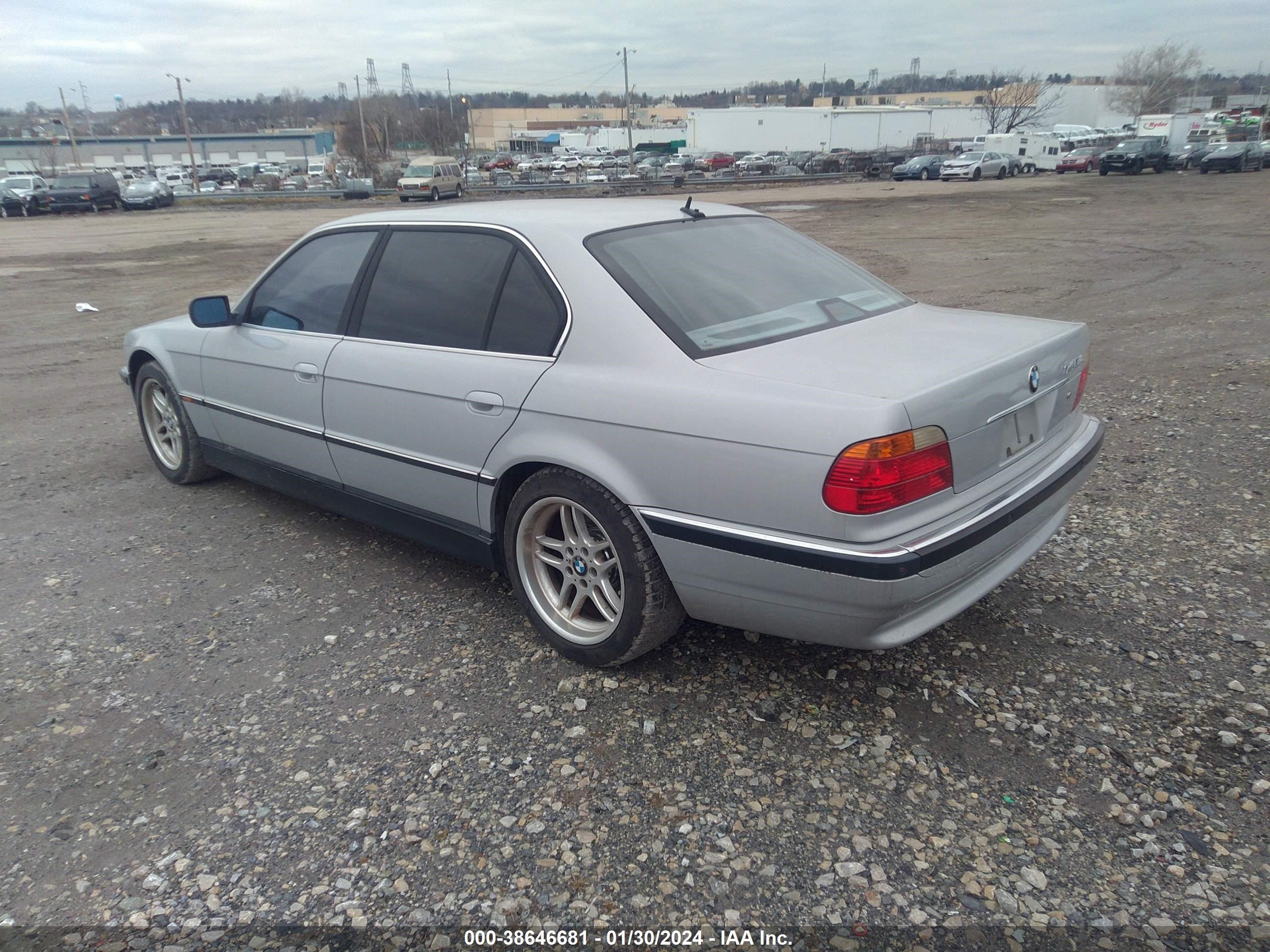 Photo 2 VIN: WBAGH8349YDP07765 - BMW 7ER 