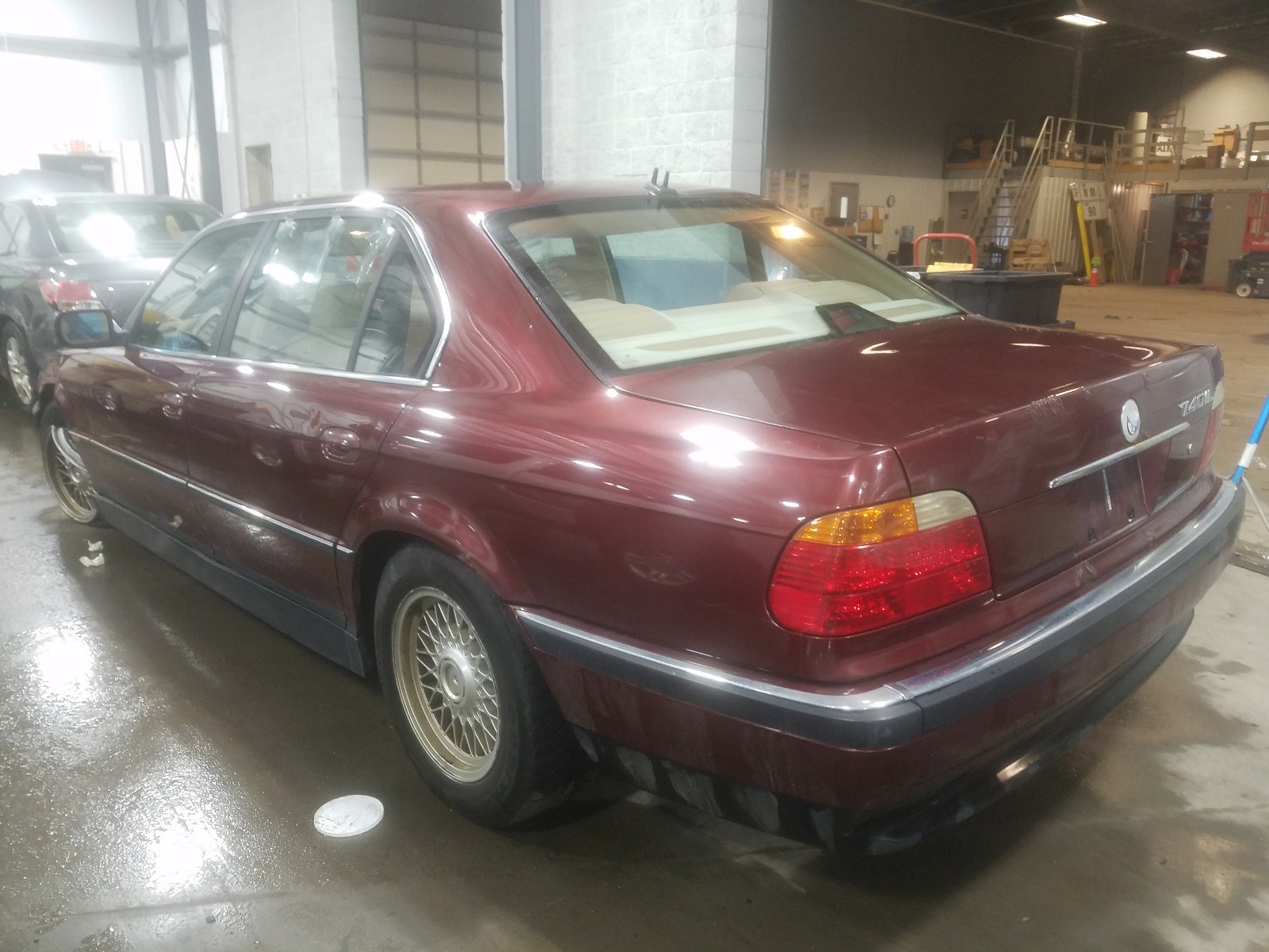 Photo 2 VIN: WBAGH834XYDP09802 - BMW 740 IL 