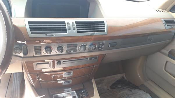 Photo 17 VIN: WBAGL41012DL90563 - BMW 745LI 