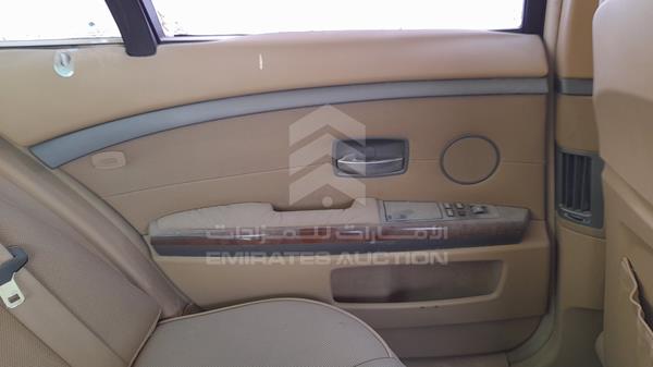 Photo 17 VIN: WBAGL61012DM57786 - BMW 745LI 