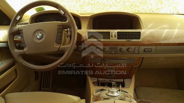 Photo 9 VIN: WBAGL61012DM57786 - BMW 745LI 