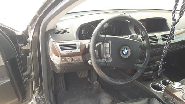 Photo 10 VIN: WBAGL61020DM57907 - BMW 745 I 