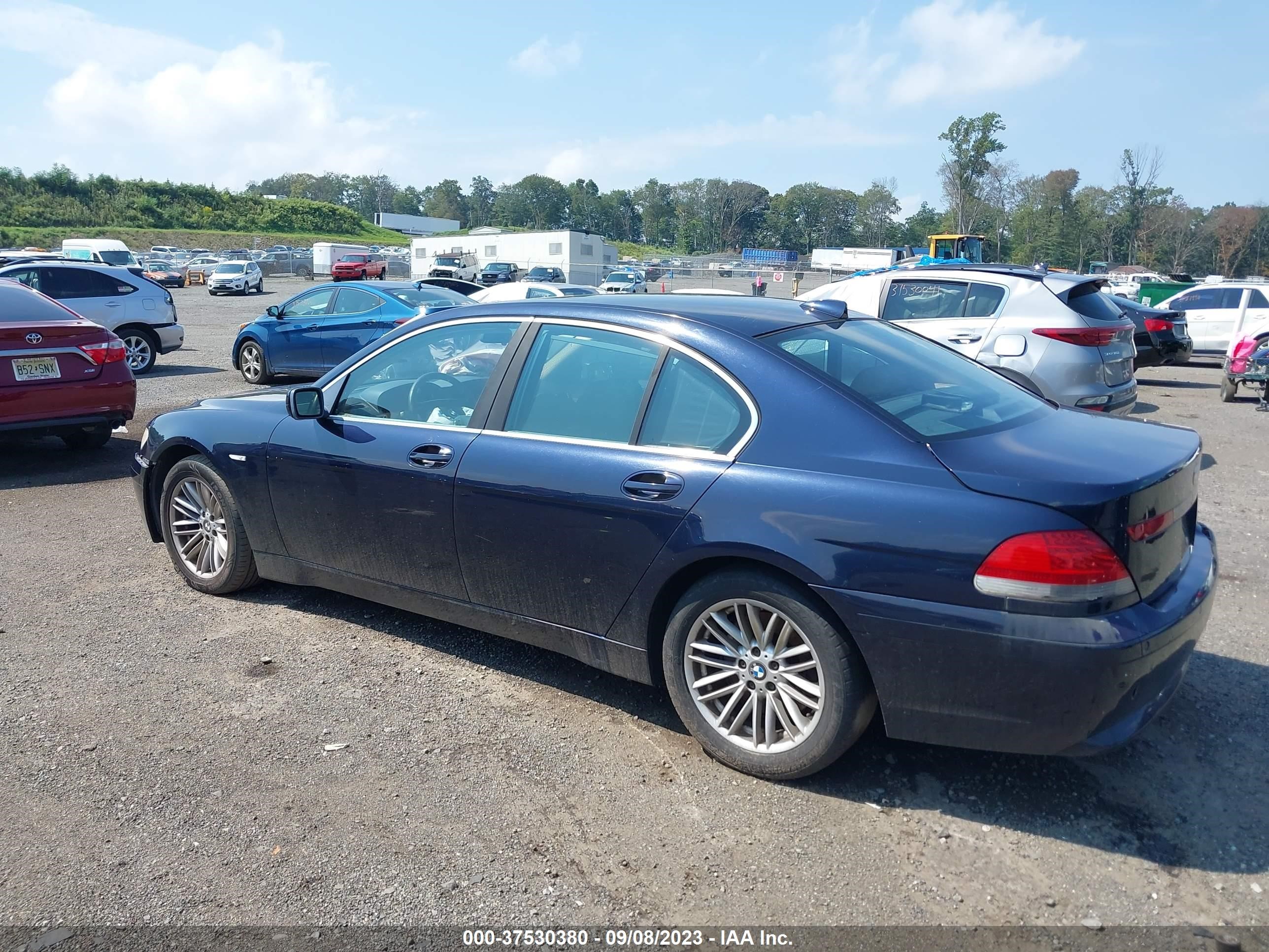 Photo 2 VIN: WBAGL63444DP69412 - BMW 7ER 