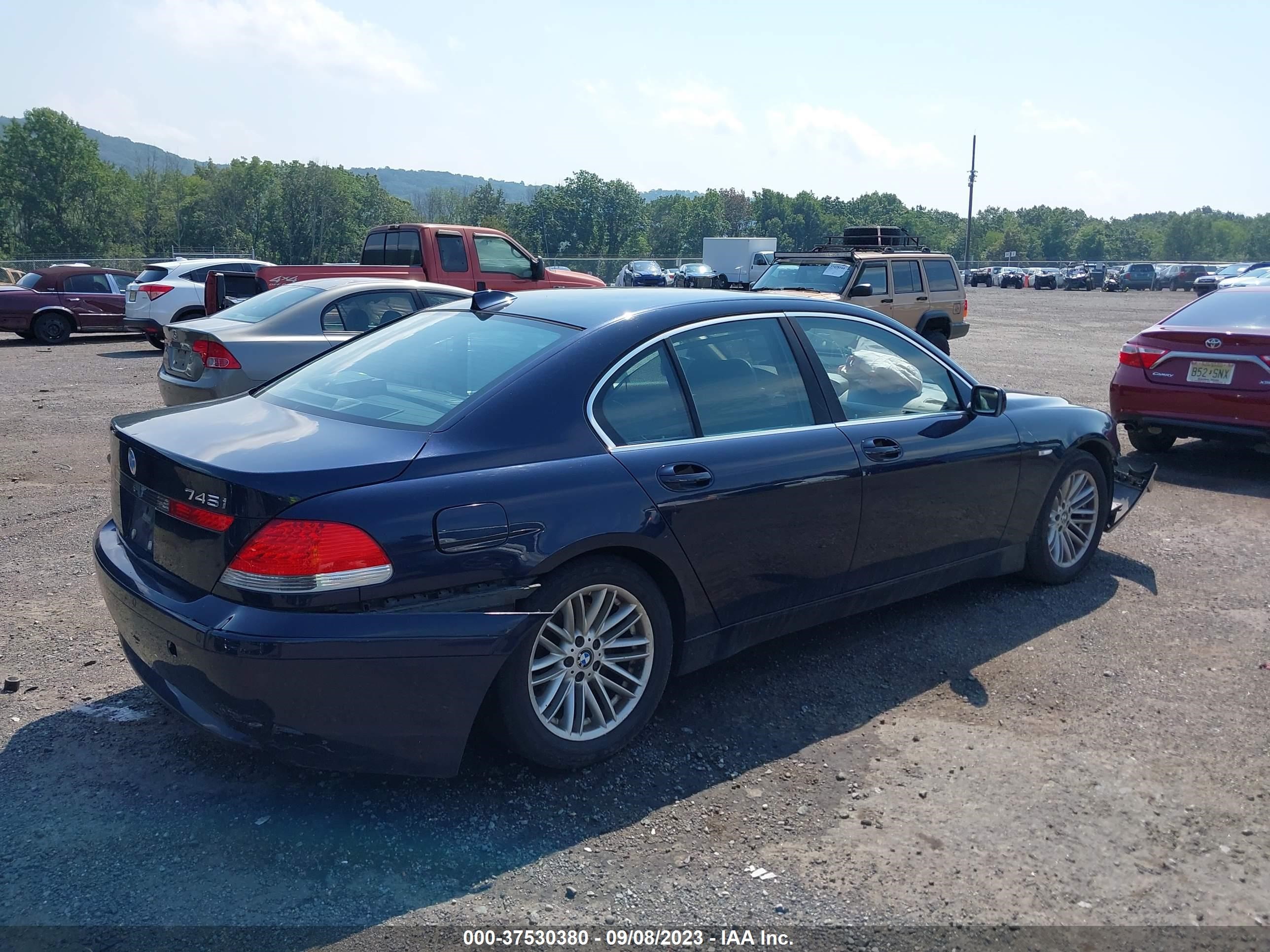 Photo 3 VIN: WBAGL63444DP69412 - BMW 7ER 