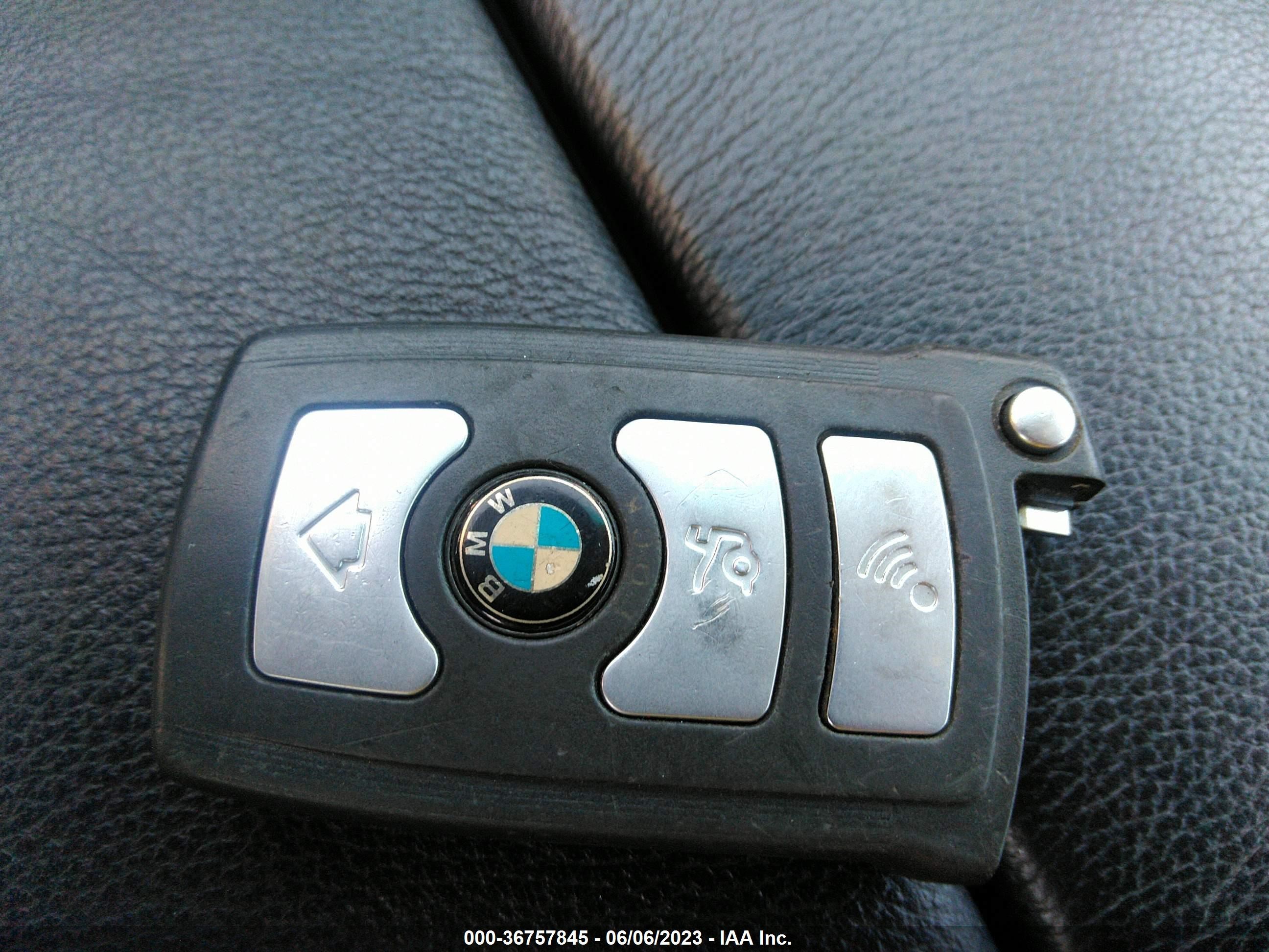 Photo 10 VIN: WBAGL63482DP56885 - BMW 7ER 