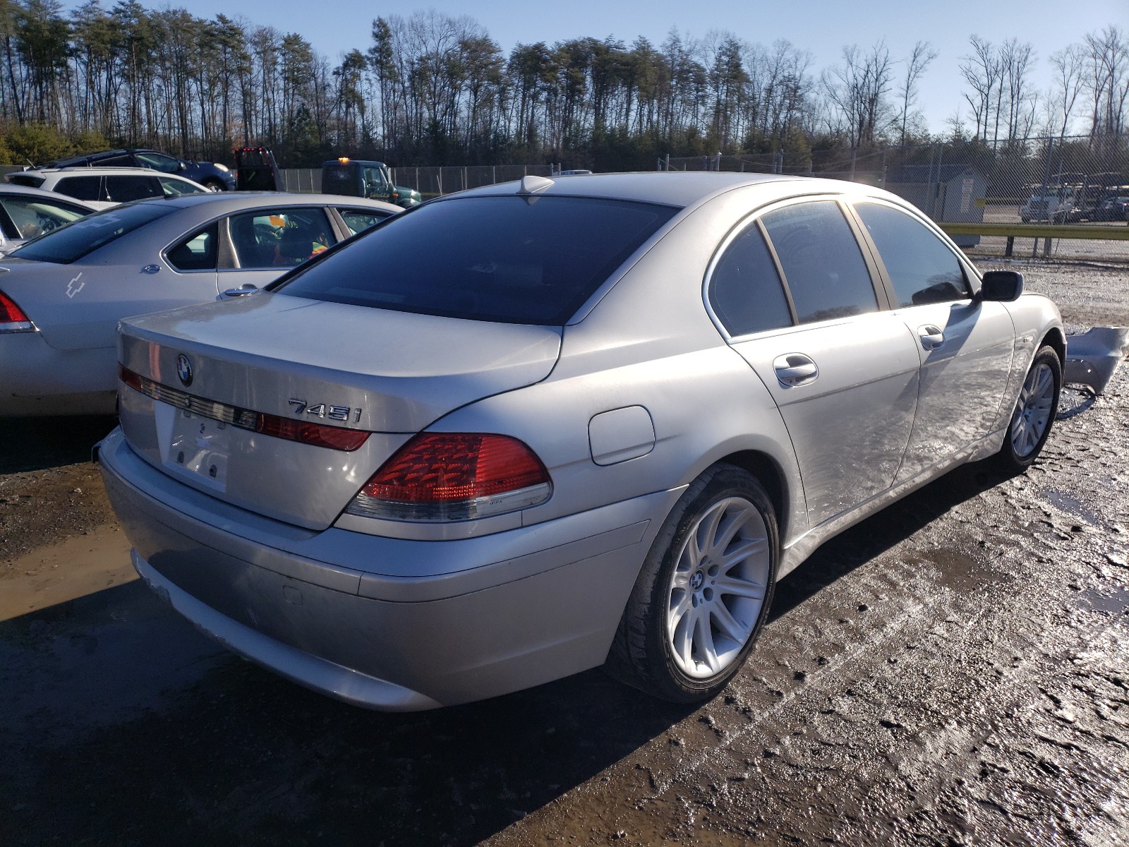 Photo 3 VIN: WBAGL634X2DP54071 - BMW 745 I 