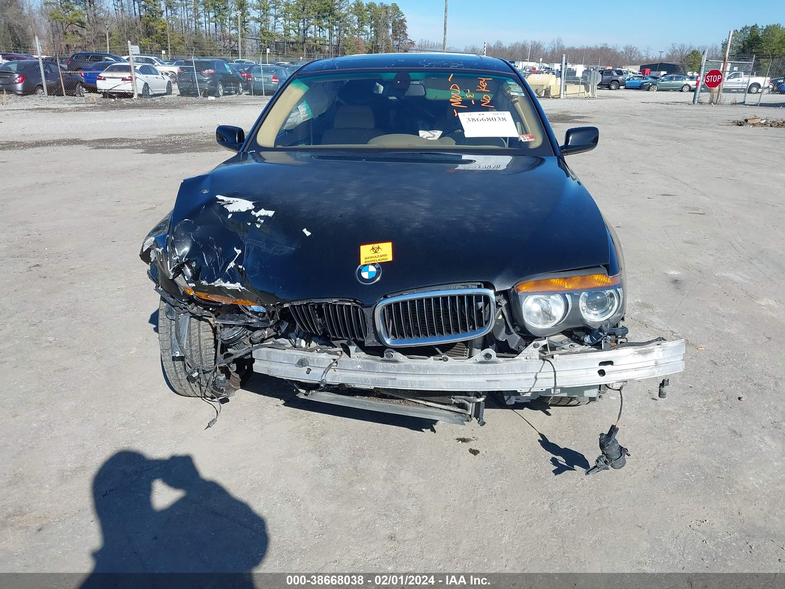 Photo 10 VIN: WBAGL63545DP76340 - BMW 7ER 