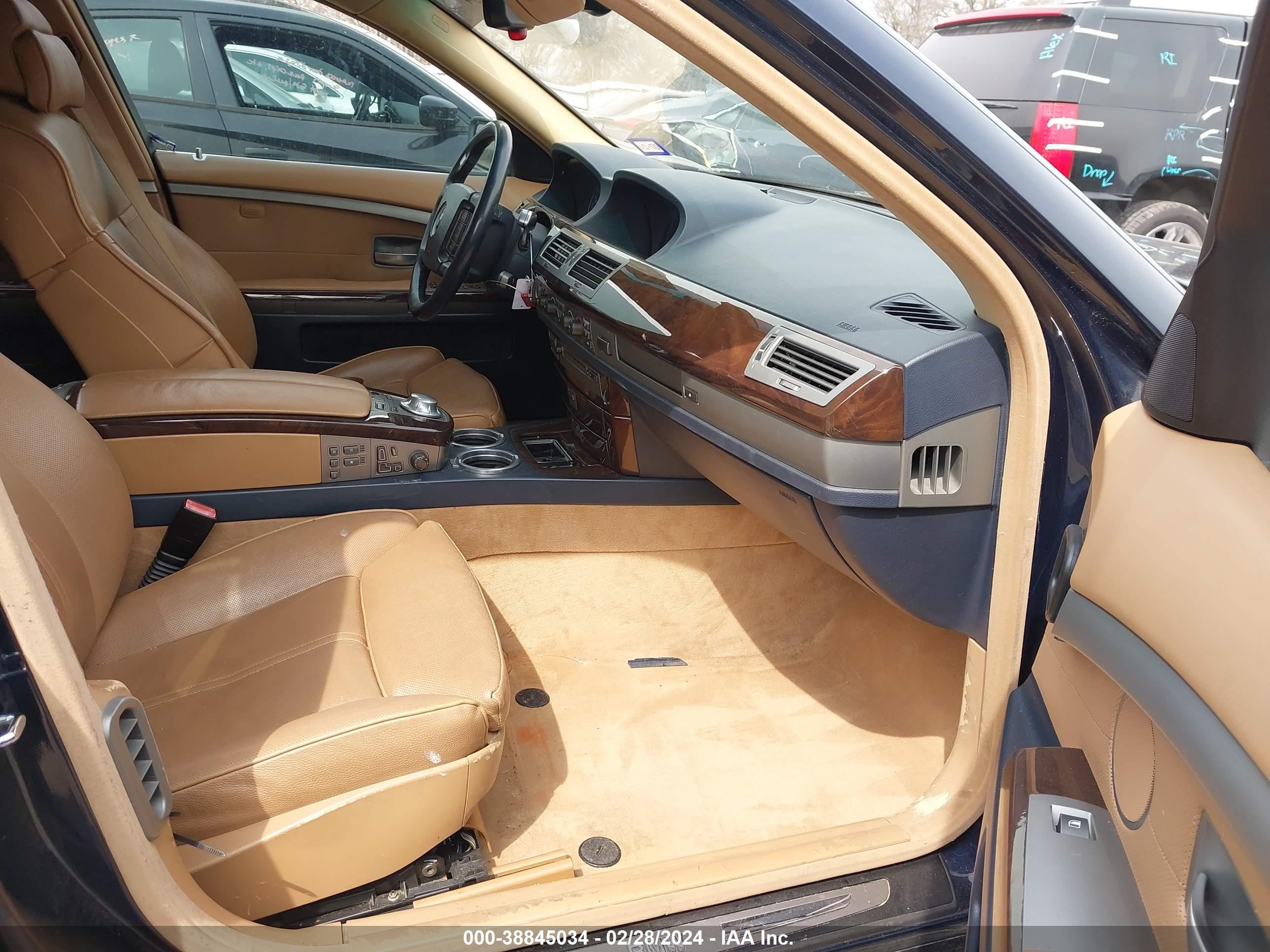 Photo 4 VIN: WBAGL63584DP73245 - BMW 7ER 