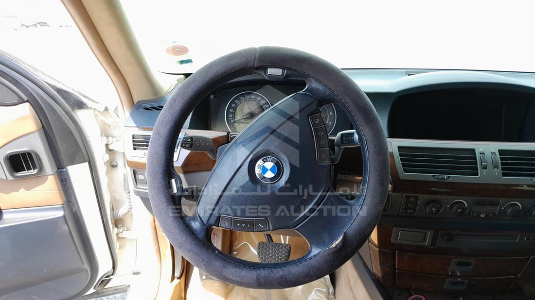 Photo 12 VIN: WBAGN61034DP92349 - BMW 745 