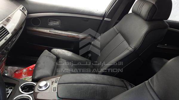 Photo 21 VIN: WBAGN61060DP82912 - BMW 745LI 