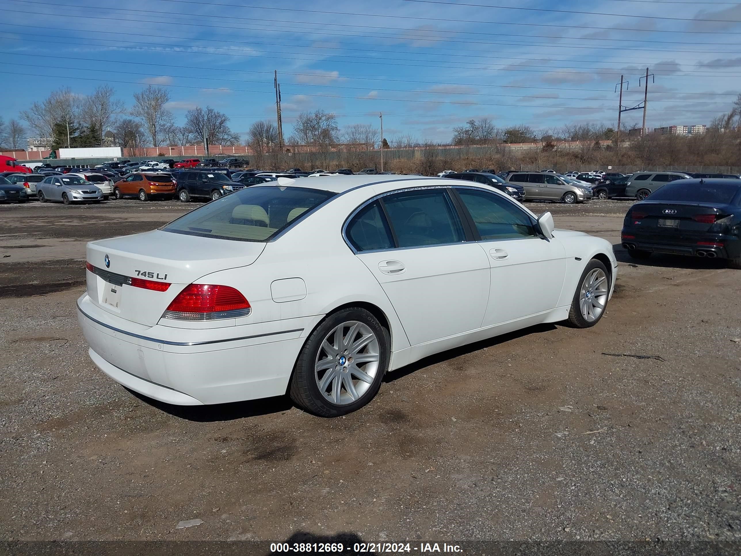 Photo 3 VIN: WBAGN63453DR11128 - BMW 7ER 